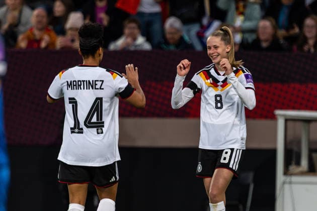 GER, UEFA qualifying for the FIFA Womens World Cup 2027, Germany Slovenia 03 03 2026, Rudolf Harbig Stadium, Dresden, GER, UEFA qualifying for the FIFA Womens World Cup 2027, Germany Slovenia Shekiera Martinez Germany 14 and Vivien Endemann Germany 8 cheer Â nordphotoxGmbHxx xAlexanderxTrienitz nph00051