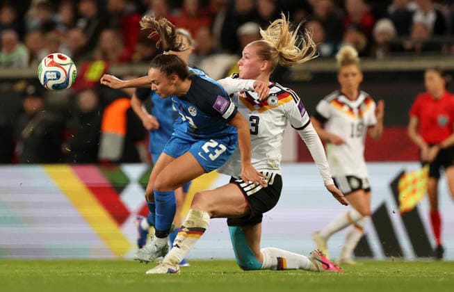 Camilla Küver - Sternad , WM-Qualifikation , Frauen-Nationalmannschaft , Deutschland-Slowenien , Fußball , in den Rudolf Harbig Stadion, in Dresden , Sachsen , Deutschland. März 03 , 2026 . Photo by: Davide Elias IPA Photo Pressefoto DENL Copyright: xDavidexEliasx