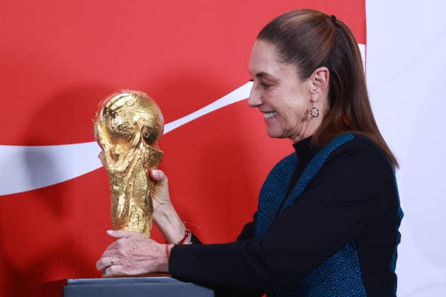 The FIFA World Cup, WM, Weltmeisterschaft, Fussball Trophy at Claudia Sheinbaum s press conference, PK, Pressekonferenz in Mexico MEXICO CITY, MEXICO - MARCH 03: Mexican President Claudia Sheinbaum poses with the FIFA World Cup Trophy after her daily press conference, at the National Palace, in Mexico City, Mexico on March 03, 2026. The FIFA World Cup Trophy continues its journey through Mexico as part of the official Trophy Tour. Daniel Cardenas Anadolu Mexico City Mexico. Editorial use only. Please get in touch for any other usage. Copyright: x2026xAnadoluxDanielxCardenasx