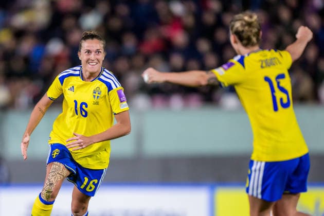 260303 Filippa Angeldahl and Julia Zigiotti Olme of Sweden celebrate after 0 1 during the Women s FIFA World Cup Qualifier football match between between Italy and Sweden on March 3, 2026 in Reggio Calabria Photo Ludvig Thunman BILDBYRAN code LT LT0780 fotboll football soccer fotball vm kval kval fifa womens world cup qualifier qualifier italien italy sverige sweden dam bbeng jubel  Copyright: LUDVIGxTHUNMAN BB260303LT055