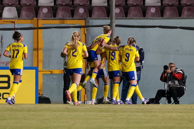 during the Womens European Qualifiers, Group A1, match between Italy and Sweden at Oreste Granillo Stadium in Reggio Calabria, Italy.  Copyright: xFrancescoxFarina IPAxSportx xipa-agency.netx xx IPA_72327932 IPA_Agency_IPA72327932