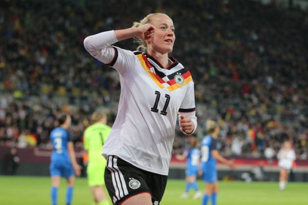 03 03 2026 Soccer Women 2025 2026 World Cup Qualification Europe 1 Matchday Germany Slovenia Rudolf Harbig Stadion Dresden Lea Schüller Germany, 11, white cheers after her goal for 5 0 Dresden Saxony Germany