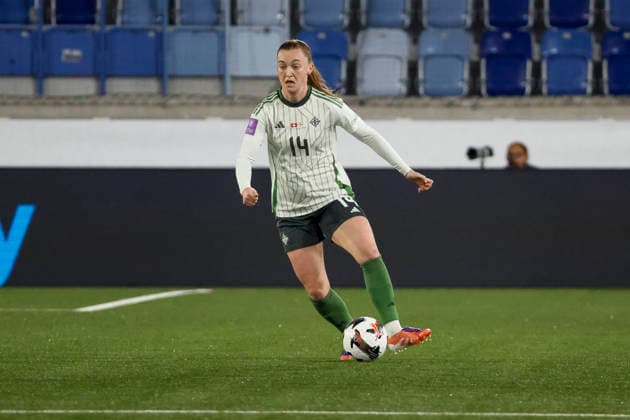 Lauren Wade Northern Ireland, 14 on the ball , Switzerland, Football, UEFA Womens World Cup Qualification, Group B 2, Switzerland vs Northern Ireland, 03 03 2026, Lausanne Stade de la Tuiliere Switzerland Copyright: xGrantxHubbsx
