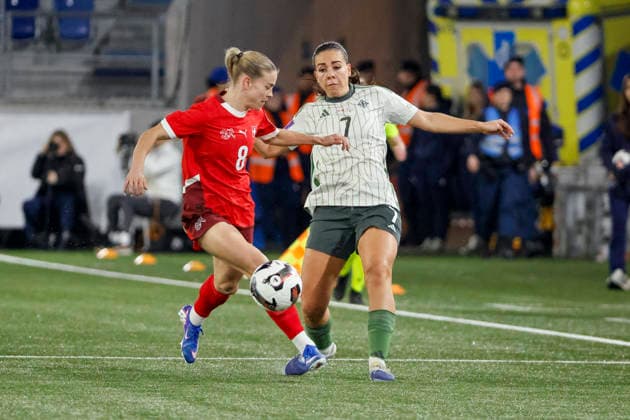 Nadine Riesen Switzerland, 08 and Ellie Mason Northern Ireland, 07 in duel , Switzerland, Soccer, UEFA Womens World Cup Qualification, Group B 2, Switzerland vs Northern Ireland, 03 03 2026, Lausanne Stade de la Tuiliere Switzerland Copyright: xGrantxHubbsx