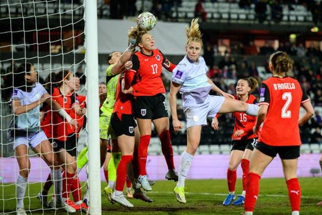 260303 Sarah Puntigam of Austria and Julie Blakstad of Norway during the FIFA Women s World Cup Qualifier football match between Austria and Norway on March 3, 2026 in Vienna Photo Marius Simensen BILDBYRAN COP 238 MM0059 bbeng dam vm kval vm kvalifisering kvinner vm kvalik football fotball landskamp soccer fifa world cup qualifier norge norway austria osterrike  Copyright: MARIUSxSIMENSEN BB260303BB236