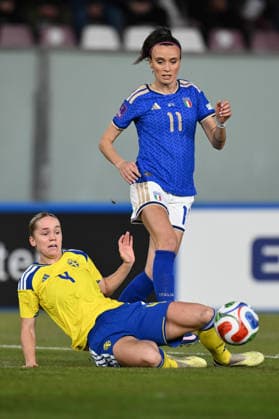 Ci Reggio Calabria 03 03 2026 - qualificazione Mondiale femminile Brasile 2027 Italia-Svezia foto Carmelo Imbesi Image nella foto: Barbara Bonansea-Hanna Lundkvist 
