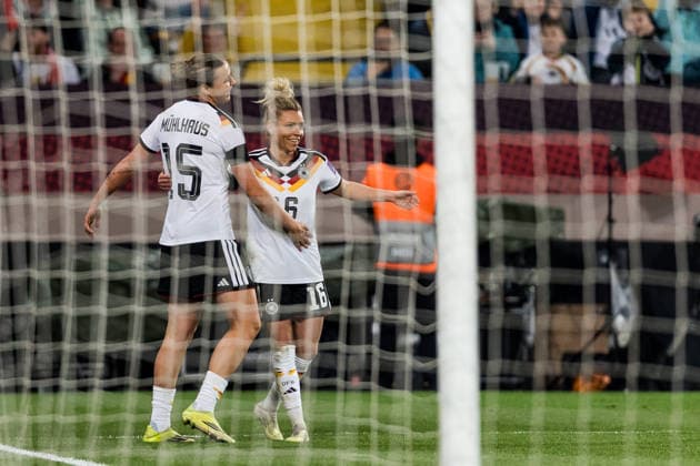 DRESDEN, GERMANY - MARCH 3: Larissa Muehlhaus (Mühlhaus, Muhlhaus, Germany, 15) cheers after scoring the 4:0 goal during the Women s European Qualifiers for the 2027 FIFA Women s World Cup match between Women s European Qualifiers for the 2027 FIFA Women s World Cup: Germany vs Slovenia at Ulrich-Haberland-Stadion on matchday 1 of the Women s European Qualifiers for the 2027 FIFA Women s World Cup on March 3, 2026 in Dresden, Germany. Saxony Germany Copyright: xSteffiexWunderlx