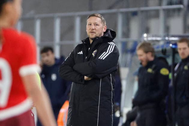 Kris Lindsay Northern Ireland, Coach , Switzerland, Football, UEFA Womens World Cup Qualification, Group B 2, Switzerland vs Northern Ireland, 03 03 2026, Lausanne Stade de la Tuiliere Switzerland Copyright: xGrantxHubbsx