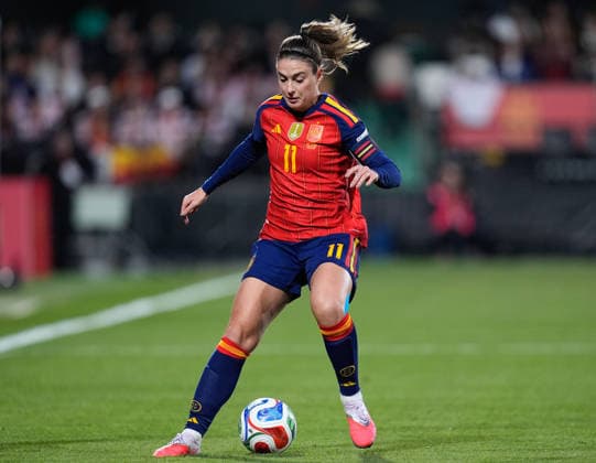 March 3, 2026, Castellon, Castellon, Spain: Alexia Putellas of Spain controls the ball during the European WomenÃ¢â‚¬â ¢s qualifiers for the FIFA WomenÃ¢â‚¬â ¢s World Cup 2027, League Phase MD1, football match played between Spain and Iceland at Estadio SkyFi Castalia on March 03, 2026, in Castellon, Spain. Castellon Spain - ZUMAa181 20260303_zaa_a181_066 Copyright: xDennisxAgyemanx