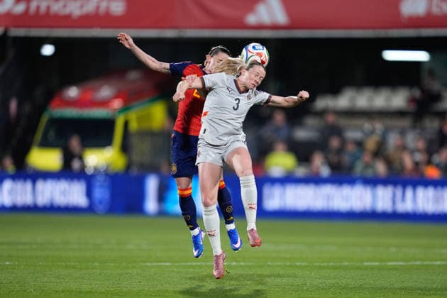 March 3, 2026, Castellon, Castellon, Spain: Ona Batlle of Spain and Sandra Jessen of Iceland compete for the ball during the European WomenÃ¢â‚¬â ¢s qualifiers for the FIFA WomenÃ¢â‚¬â ¢s World Cup 2027, League Phase MD1, football match played between Spain and Iceland at Estadio SkyFi Castalia on March 03, 2026, in Castellon, Spain. Castellon Spain - ZUMAa181 20260303_zaa_a181_069 Copyright: xDennisxAgyemanx