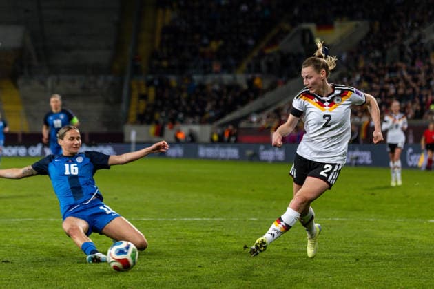 GER, UEFA Qualification for the FIFA Womens World Cup 2027, Germany Slovenia 03 03 2026, Rudolf Harbig Stadium, Dresden, GER, UEFA Qualification for the FIFA Womens World Cup 2027, Germany Slovenia Sarai Linder Germany 2 in duel against Kaja Erž¾en Slovenia 16 Â nordphotoxGmbHxx xAlexanderxTrienitz nph00051