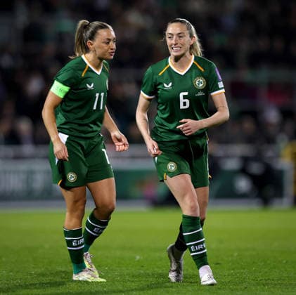 2027 FIFA Women s World Cup Qualifier, Tallaght Stadium, Dublin 3 3 2026 Republic of Ireland WNT vs France Ireland™s Katie McCabe encourages Megan Connolly Katie McCabe encourages Megan Connolly 3 3 2026  Copyright: x INPHO RyanxByrnex RB1_3079