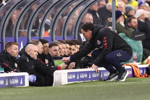 Leeds United v Sunderland, Premier League RÃ gis Le Bris Manager of Sunderland during the Premier League match between Leeds United and Sunderland at Elland Road, Leeds, UK on 3 March 2026. Leeds Elland Road West Yorkshire UK Editorial use only DataCo restrictions apply See www.football-dataco.com , Copyright: xRyanxBrownex PSI-23832-0027