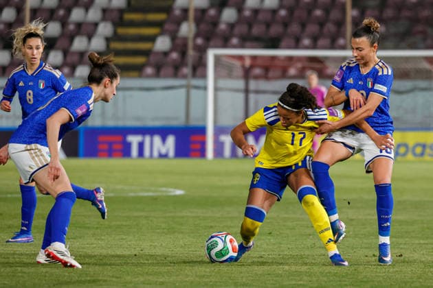 during the Womens European Qualifiers, Group A1, match between Italy and Sweden at Oreste Granillo Stadium in Reggio Calabria, Italy. Copyright: xFRANCESCOxFARINAx Sportspressphoto_SPR100642