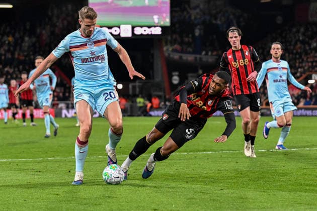 Bournemouth v Brentford Premier League Rayan of Bournemouth is challenged by Kristoffer Ajer of Brentford during the Premier League match at the Vitality Stadium, Bournemouth 03 03 2026 UK Newspapers OUT Copyright: xJeremyxLandeyx FIL-23072-0021