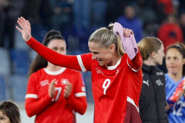 Ana Maria Crnogorcevic Switzerland, 09 after the match , Switzerland, Football, UEFA Womens World Cup Qualification, Group B 2, Switzerland vs Northern Ireland, 03 03 2026, Lausanne Stade de la Tuiliere Switzerland Copyright: xGrantxHubbsx