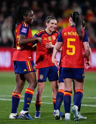 March 3, 2026, Castellon, Castellon, Spain: Edna Imade of Spain celebrates a goal with teammates during the European WomenÃ¢â‚¬â ¢s qualifiers for the FIFA WomenÃ¢â‚¬â ¢s World Cup 2027, League Phase MD1, football match played between Spain and Iceland at Estadio SkyFi Castalia on March 03, 2026, in Castellon, Spain. Castellon Spain - ZUMAa181 20260303_zaa_a181_172 Copyright: xDennisxAgyemanx