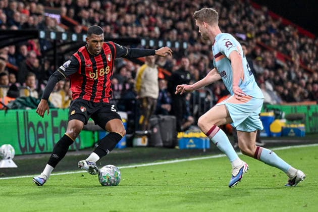 Bournemouth v Brentford Premier League Rayan of Bournemouth tries to find a way past Kristoffer Ajer of Brentford during the Premier League match at the Vitality Stadium, Bournemouth 03 03 2026 UK Newspapers OUT Copyright: xJeremyxLandeyx FIL-23072-0026