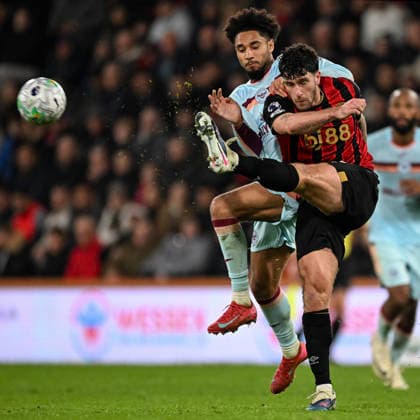 Bournemouth v Brentford Premier League Marcos Senesi of Bournemouth is challenged by Kevin Schade of Brentford during the Premier League match at the Vitality Stadium, Bournemouth 03 03 2026 UK Newspapers OUT Copyright: xJeremyxLandeyx FIL-23072-0036