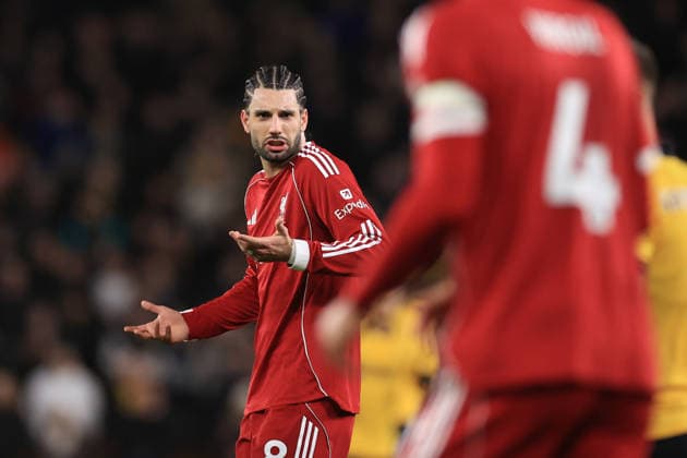 Fußball Premier League Wolverhampton Wanderers gegen Liverpool 3. März 2026 Premier League Wolverhampton Wanderers gegen Liverpool Dominik Szoboszlai von Liverpool Foto Simon Stacpoole Abseits Wolverhampton UK  Copyright: xSimonxStacpoolexOffside