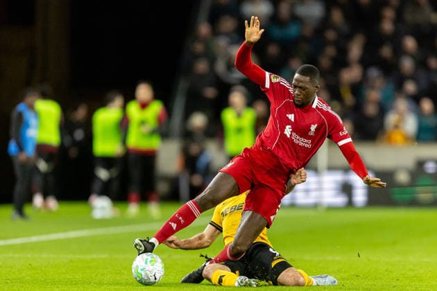 Wolverhampton Wanderers v Liverpool, Premier League Liverpool defender Ibrahima Konate (5) battles for possession with Wolverhampton Wanderers forward Adam Armstrong (9) during the Premier League match between Wolverhampton Wanderers and Liverpool at Molineux, Wolverhampton, UK on 3 March 2026. Wolverhampton Molineux West Midlands UK Editorial use only DataCo restrictions apply See www.football-dataco.com , Copyright: xManjitxNarotrax PSI-23833-0038