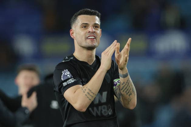 Leeds United v Sunderland - Premier League Granit Xhaka of Sunderland applauds the fans after the Premier League match between Leeds United and Sunderland at Elland Road on March 3, 2026 in Leeds, England. WARNING! This Photograph May Only Be Used For Newspaper And Or Magazine Editorial Purposes. May Not Be Used For Publications Involving 1 player, 1 Club Or 1 Competition Without Written Authorisation From Football DataCo Ltd. For Any Queries, Please Contact Football DataCo Ltd on +44 (0) 207 864 9121 Leeds Elland Road England United Kingdom Copyright: xAllstarxPicturexLibraryxLtdx