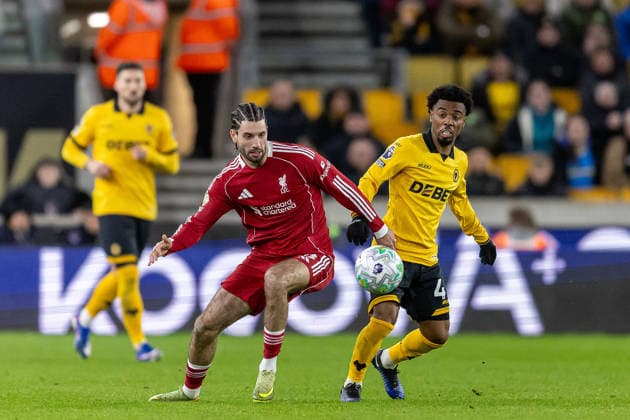 Wolverhampton Wanderers v Liverpool, Premier League CORRECTION Liverpool midfielder Dominik Szoboszlai (8) Liverpool forward Hugo Ekitikbattles for possession during the Premier League match between Wolverhampton Wanderers and Liverpool at Molineux, Wolverhampton, UK on 3 March 2026. Wolverhampton Molineux West Midlands UK Editorial use only DataCo restrictions apply See www.football-dataco.com , Copyright: xManjitxNarotrax PSI-23833-0046