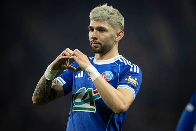 FOOTBALL : Racing Strasbourg (RCS) vs Reims - Coupe de France - Strasbourg - 03 03 26 Joie des joueurs de l equipe de Racing Strasbourg apres le but de Julio Encisco 19 (RCS)  Copyright: xelyxandroxcegarrax
