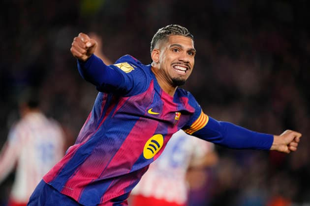 Football: Ronald Araujo joins Liverpool FC on loan from FC Barcelona – archive photos