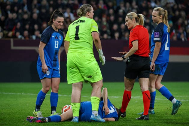 Dresden, Germany 03 March 2026 International match for Womens World Cup Qualification Germany Women vs Slovenia Women In the picture Sara Agrez Slovenia is injured on the pitch Copyright: HMBxMedia MadeleinexFantini