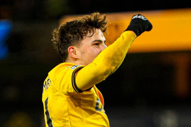 WOLVERHAMPTON, ENGLAND - March 03: Rodrigo Gomes of Wolves celebrates at full time of the Premier League football match between Wolverhampton Wanderers and Liverpool at Molineux stadium on March 03, 2026 in Wolverhampton, England. (Photo by Natalie Mincher Sports Press Photo) Copyright: xNataliexMincher SPPx Sportspressphoto_SPR101181