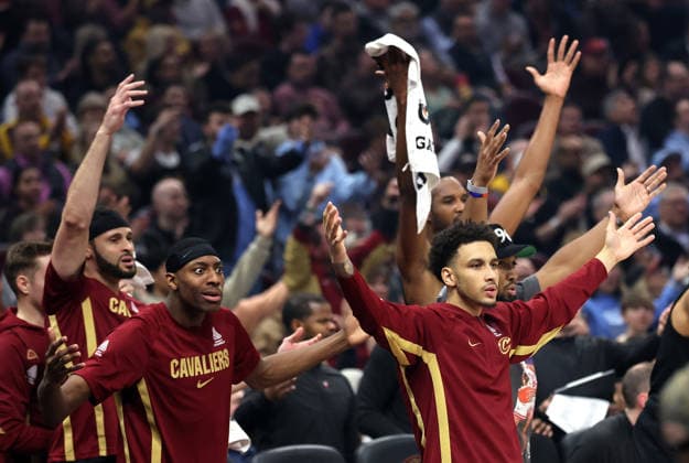 The Cleveland Cavalier s bench reacts after a three point basket against the Detroit Piston s in the first quarter in Cleveland, Ohio Tuesday March 3, 2026. The Cavaliers defeated the Pistons 113-109.  CLE20260303104 AARONxJOSEFCZYK