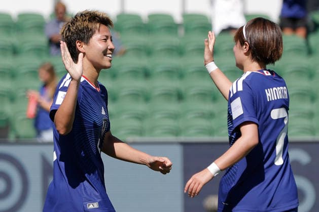 SOCCER ASIAN CUP JAPAN TAIWAN, Kiko Seike (left) of Japan is congratulated by Hinata Miyazawa after scoring a goal during the AFC Women™s Asian Cup Group C match between Japan and Taiwan at HBF Park in Perth, Wednesday, March 4, 2026. ( NO ARCHIVING, EDITORIAL USE ONLY PERTH WESTERN AUSTRALIA AUSTRALIA  Copyright: xRICHARDxWAINWRIGHTx 20260304193327117991
