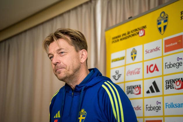 260304 Head coach Tony Gustavsson during a mixed zone with the national women s football team of Sweden on March 4, 2026 in Reggio Calabria Photo Ludvig Thunman BILDBYRAN code LT LT0781 fotboll football soccer fotball vm kval kval fifa womens world cup qualifier qualifier mixed zone sverige sweden dam bbeng sverige sweden  Copyright: LUDVIGxTHUNMAN BB260304LT001