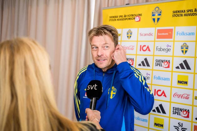 260304 Head coach Tony Gustavsson during a mixed zone with the national women s football team of Sweden on March 4, 2026 in Reggio Calabria Photo Ludvig Thunman BILDBYRAN code LT LT0781 fotboll football soccer fotball vm kval kval fifa womens world cup qualifier qualifier mixed zone sverige sweden dam bbeng sverige sweden  Copyright: LUDVIGxTHUNMAN BB260304LT014