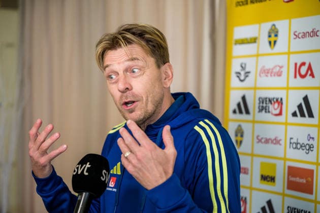 260304 Head coach Tony Gustavsson during a mixed zone with the national women s football team of Sweden on March 4, 2026 in Reggio Calabria Photo Ludvig Thunman BILDBYRAN code LT LT0781 fotboll football soccer fotball vm kval kval fifa womens world cup qualifier qualifier mixed zone sverige sweden dam bbeng sverige sweden  Copyright: LUDVIGxTHUNMAN BB260304LT024