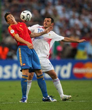 Jun 27, 2006; Hannover, Germany; FIFA World Cup, WM, Weltmeisterschaft, Fussball 2006 : Fernando Torres of Spain and Willy Sagnol of France. Mandatory Credit: Photo by Matthew Ashton ZUMA Press. ( ) Copyright 2006 by Matthew Ashton Hannover Germany Copyright: xMatthewxAshtonx