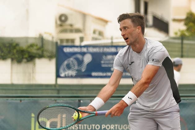 RECORD DATE NOT STATED ITF M25 Faro Men s Singles Tennis Tournament - 1st Round - Liam Broady (GBR) vs Francisco Rocha (POR), Faro, Portugal. March 4th, 2026. Clube de Tenis de Faro, Faro, Portugal. Liam Broady of Great Britain during the ITF M25 Faro Men s Singles Tennis Tournament 1st Round match versus Francisco Rocha of Portugal, played in hard court with Wilson Roland Garros All Court Deca (Type 2) balls. Credit: Nuno Pires Veloso Alamy Live News. Copyright: xx