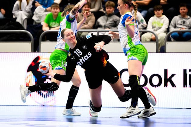 Handball, Women European Championship Qualification, Slovenia Germany, 2 Round, Group 3, Matchday 3 Nieke Kühne Kuehne Germany Celje Slovenia