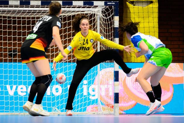 Handball, Women EM Qualification, Slovenia Germany, 2 Round, Group 3, 3 Matchday Goalkeeper Sarah Wachter Germany Celje Slovenia