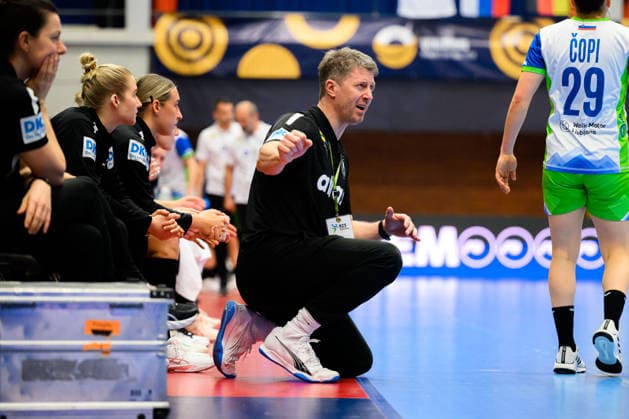 Handball, Women European Championship Qualification, Slovenia Germany, 2 Round, Group 3, Matchday 3 Coach Markus Gaugisch Germany Celje Slovenia
