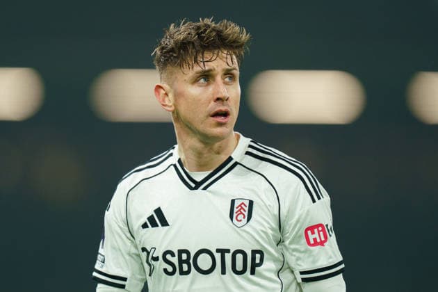 Fulham v West Ham United, Premier League Tom Cairney of Fulham during the Fulham v West Ham United Premier League match at Craven Cottage, London, England on 3 March 2026 Credit: Dylan Hepworth Every Second Media Editorial use only. All images are copyright Every Second Media Limited. No images may be reproduced without prior permission. All rights reserved. Premier League and Football League images are subject to licensing agreements with Football DataCo Limited. see https: www.football-dataco.com Copyright: xIMAGO EveryxSecondxMediax ESM-1839-0026 DylanxHepworthx xEveryxSecondxMediax