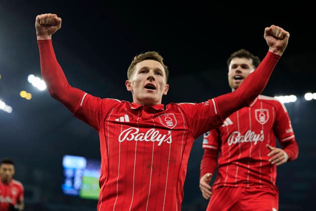 Manchester City v Nottingham Forest, Premier League Elliot Anderson (8) of Nottingham Forest celebrates scoring to make it 2-2 during the Premier League match between Manchester City and Nottingham Forest at the Etihad Stadium, Manchester, UK on 4 March 2026. Manchester Etihad Stadium Manchester UK Editorial use only DataCo restrictions apply See www.football-dataco.com , Copyright: xConorxMolloyx PSI-23834-0047