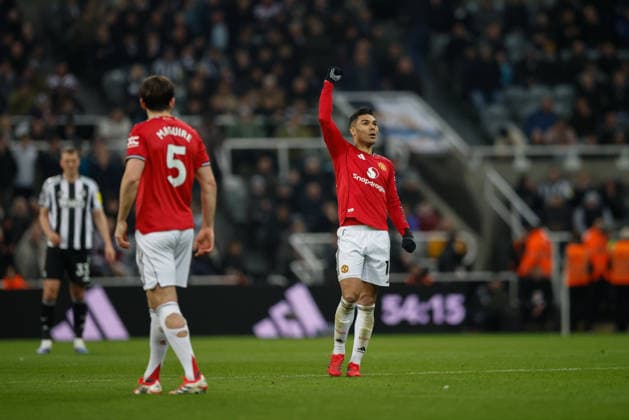 Newcastle United v Manchester United, ManU Premier League Casemiro of Manchester United celebrates scoring his sides first goal of the match 1-1 during the Premier League match between Newcastle United and Manchester United at St. James s Park, Newcastle, UK on 4 March 2026. Newcastle St. James s Park Tyne and Wear UK Editorial use only DataCo restrictions apply See www.football-dataco.com , Copyright: xCraigxCowanx PSI-23835-0071