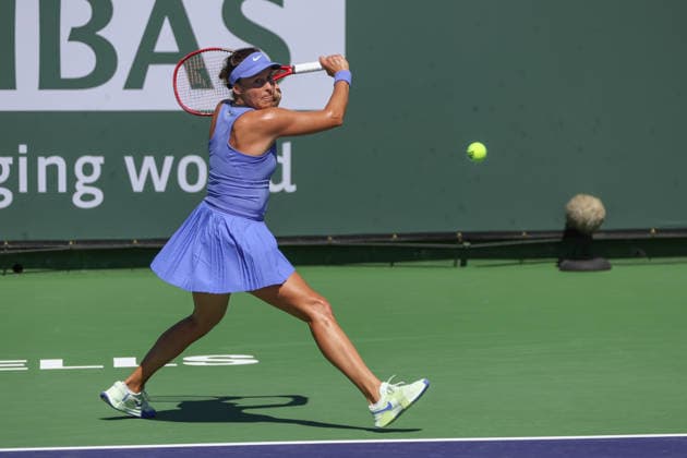 INDIAN WELLS, CA - MARCH 04: Tatjana Maria (GER) hits a backhand during the BNP Paribas Open on March 4, 2026 at Indian Wells Tennis Garden in Indian Wells, CA. (Photo by George Walker Icon Sportswire) TENNIS: MAR 04 BNP Paribas Open EDITORIAL USE ONLY Icon260304021
