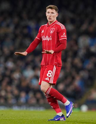 Manchester, England, 4th March 2026. Elliot Anderson of Nottingham Forest during the Manchester City vs Nottingham Forest Premier League match at the Etihad Stadium, Manchester. Picture credit should read: Andrew Yates Sportimage EDITORIAL USE ONLY. No use with unauthorised audio, video, data, fixture lists, club league logos or live services. Online in-match use limited to 120 images, no video emulation. No use in betting, games or single club league player publications. SPI_113_AY_Manchester_City_Forest SPI-4576-0106