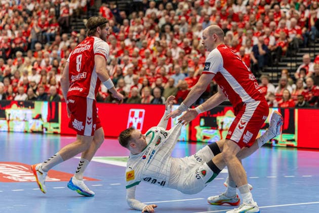 Aalborg Handball v Fuchse Berlin, EHF Champions League handball, Aalborg, Denmark Aalborg, Denmark. 04th, March 2026. Mathias Gidsel (19) of Fuchse Berlin and Simon Hald (R) of Aalborg Handball seen during the EHF Champions League match between Aalborg Handball and Füchse Berlin at Sparekassen Danmark Arena in Aalborg. Denmark, Aalborg  Copyright: xGonzalesxPhoto MadsxAndersenx