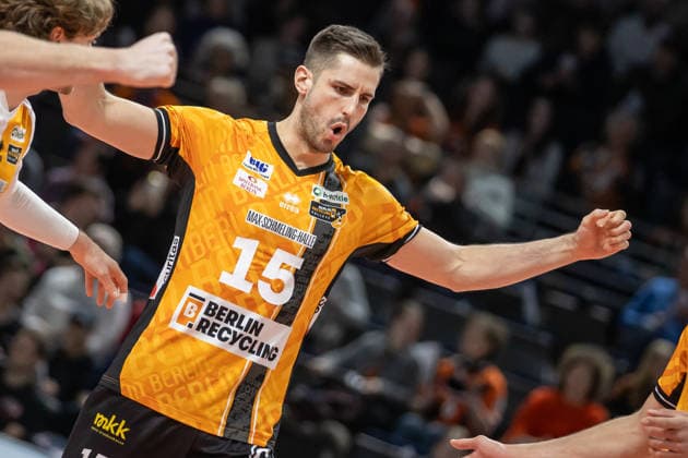 04 03 26, Berlin, Volleyball, CEV Cup quarterfinals, BR Volleys vs Volley Piacenza Moritz Reichert BR Volleys is happy about the point scored CEV Cup quarterfinals, BR Volleys vs Volley Piacenza