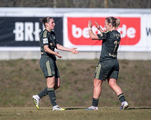 Soccer, Women, Test match, Season 2025 2026, FC Viktoria 1889 Berlin 1 FC Union Berlin, f l Antonia Halverkamps 1 FC Union , Dina Orschmann 1 FC Union , Cheering after goal to 1 2, 05 03 2026, Copyright: xSebastianxRäppold MatthiasxKochx