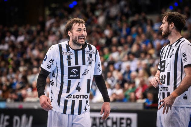Domagoj Duvnjak THW Kiel, 04 and Veron Nacinovic THW Kiel, 93 , re GER, TVB Stuttgart THW Kiel, DAIKIN HBL, Handball, Bundesliga, 24 Matchday, Season 2025 2026, 05 03 2026 GER, TVB Stuttgart THW Kiel, DAIKIN HBL, Handball, Bundesliga, 24 Matchday, Season 2025 2026, 05 03 2026 Stuttgart Copyright: xSandyxDinkelackerx EP_SDR